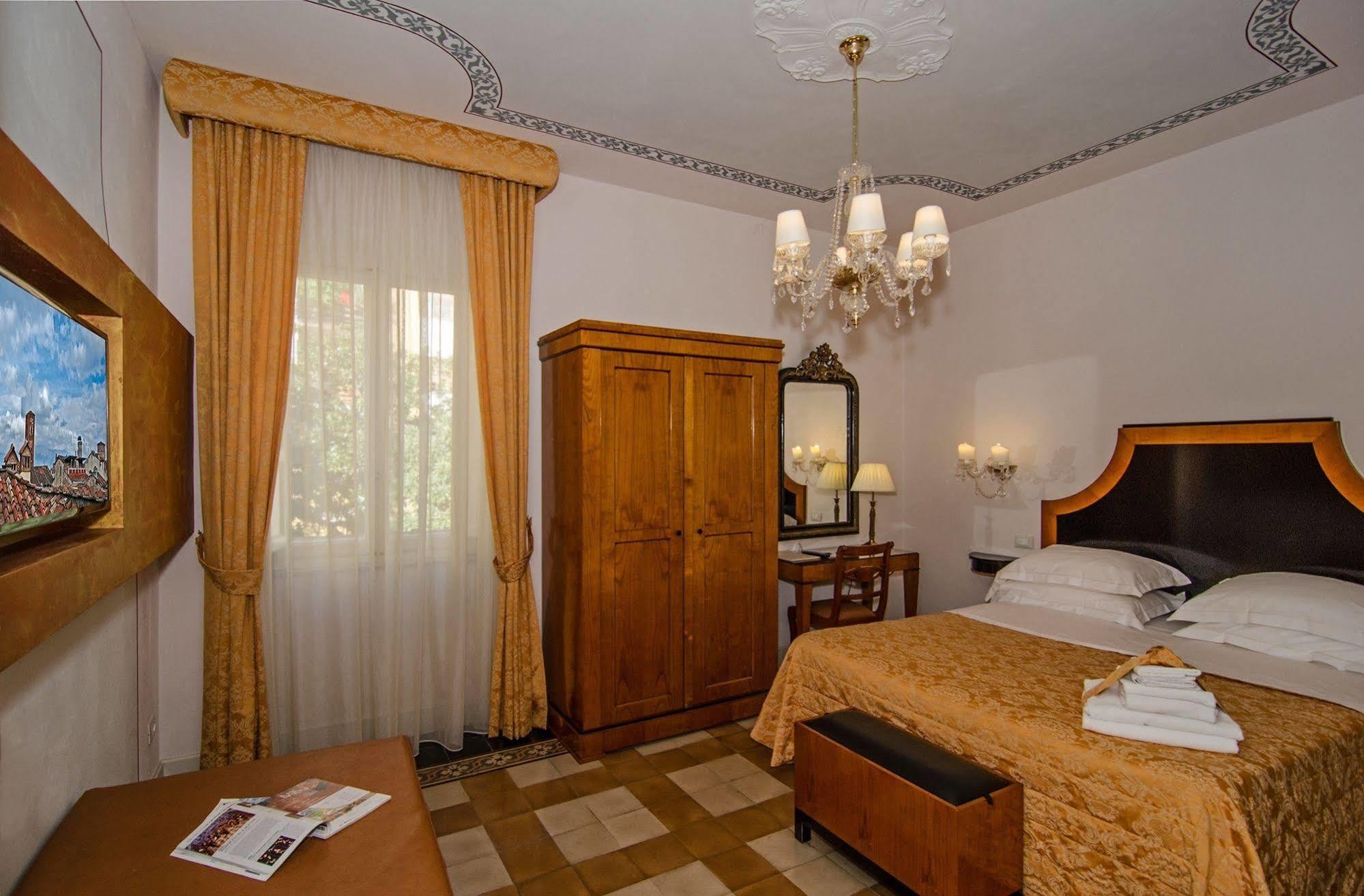 Lucca In Azzurro Maison De Charme Екстериор снимка