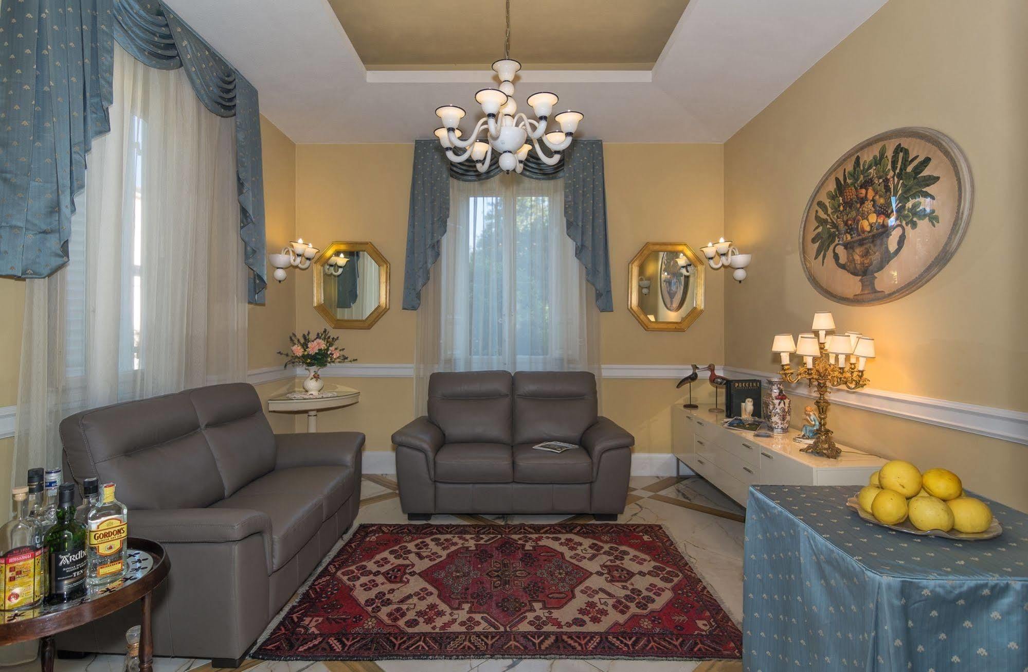 Lucca In Azzurro Maison De Charme Екстериор снимка