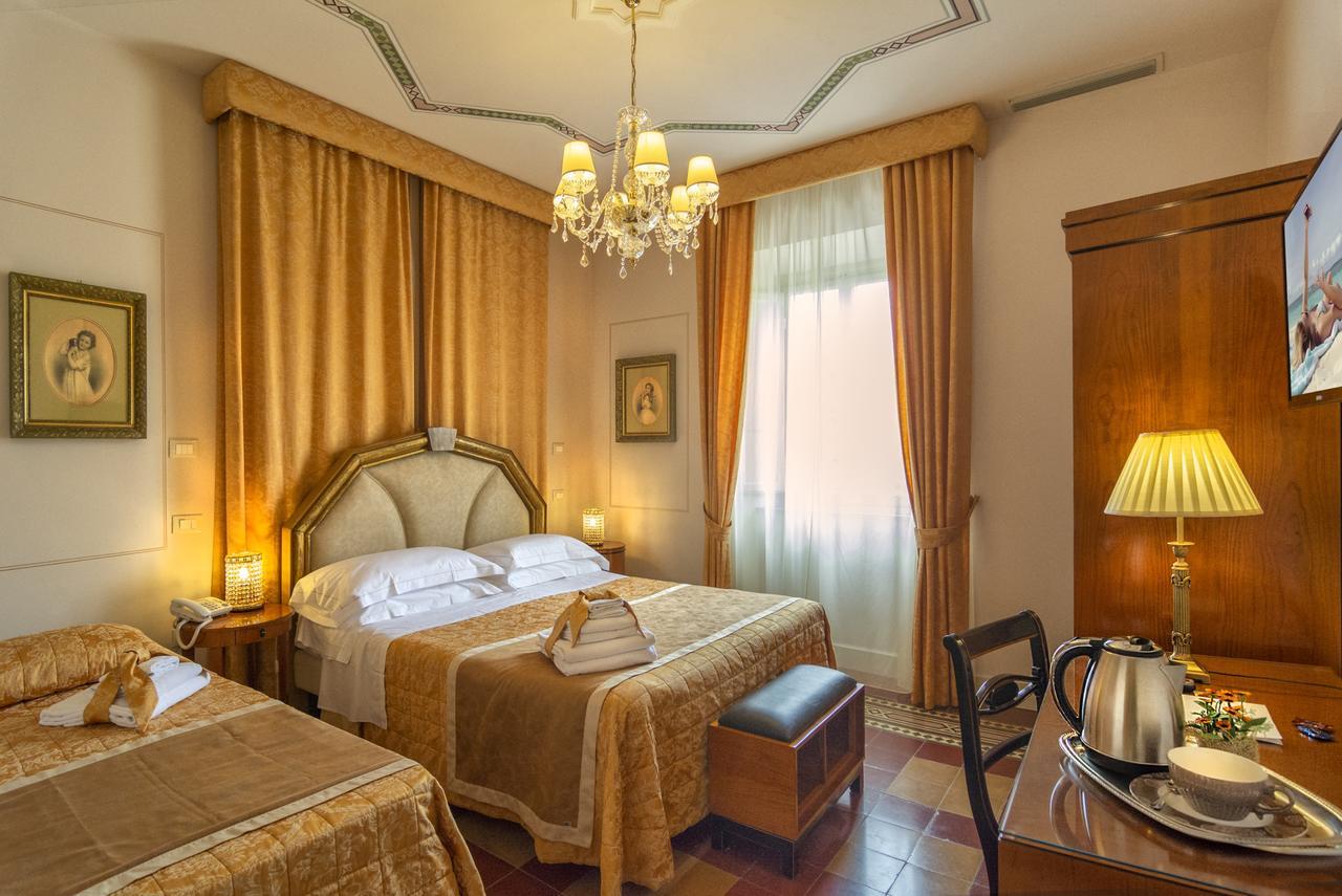Lucca In Azzurro Maison De Charme Екстериор снимка